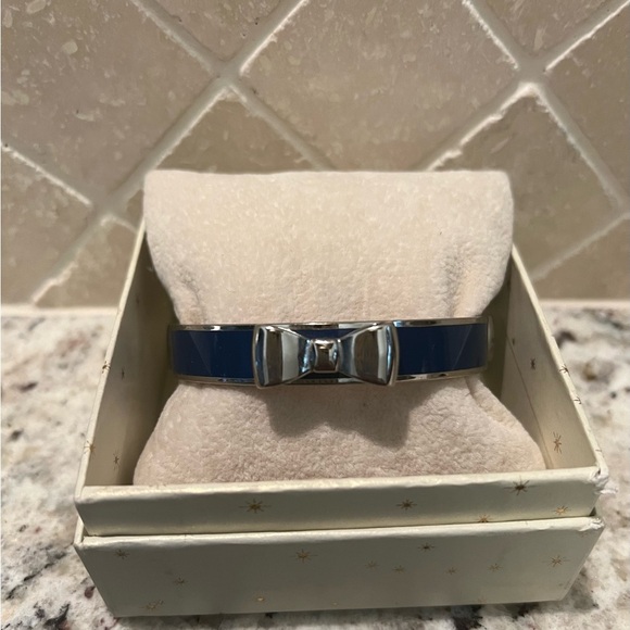 MFIL My Flat In London Silver Tone and Blue Enamel 3 Bows Bracelet - Picture 1 of 8